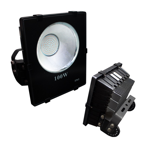 BD — DavyMorgan Flood Light