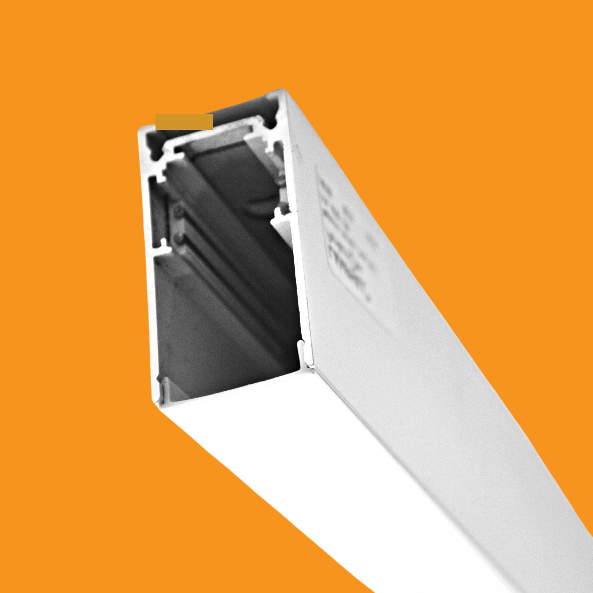 MTR01-SW-Series — Perfect One Magnetic Track Light