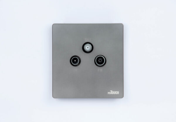 ULT-M03ATFSMG — Retouch Switch & Socket