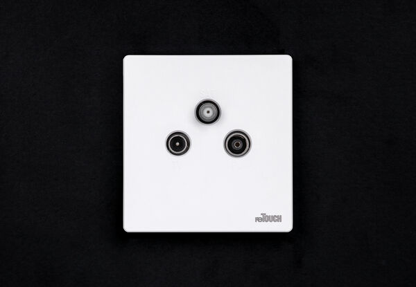 ULT-M03ATFSW — Retouch Switch & Socket